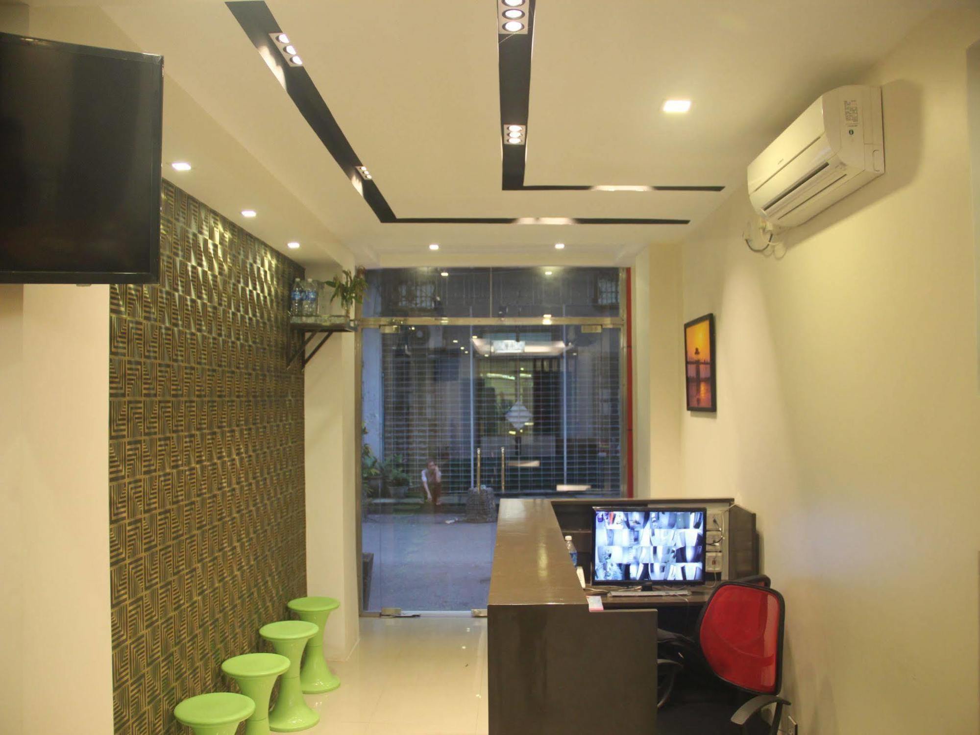 The Vibe Inn Yangon Eksteriør bilde